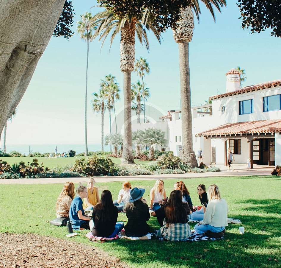 custom-img-015-copyright